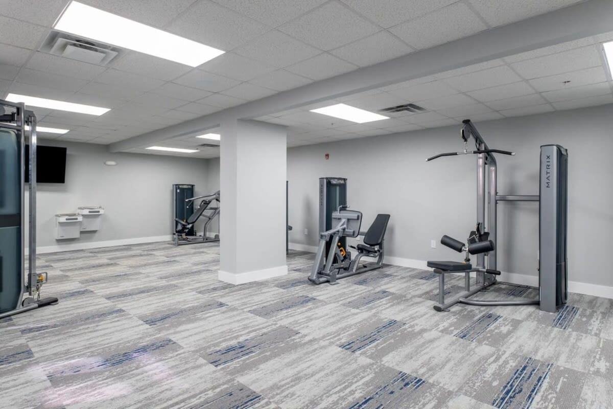 4B 3Ba Premium Family Apartment With Gym 샬럿 외부 사진