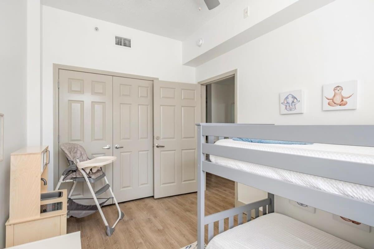 4B 3Ba Premium Family Apartment With Gym 샬럿 외부 사진