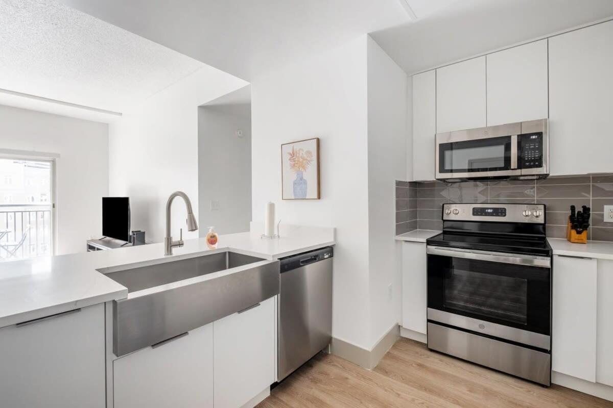 4B 3Ba Premium Family Apartment With Gym 샬럿 외부 사진