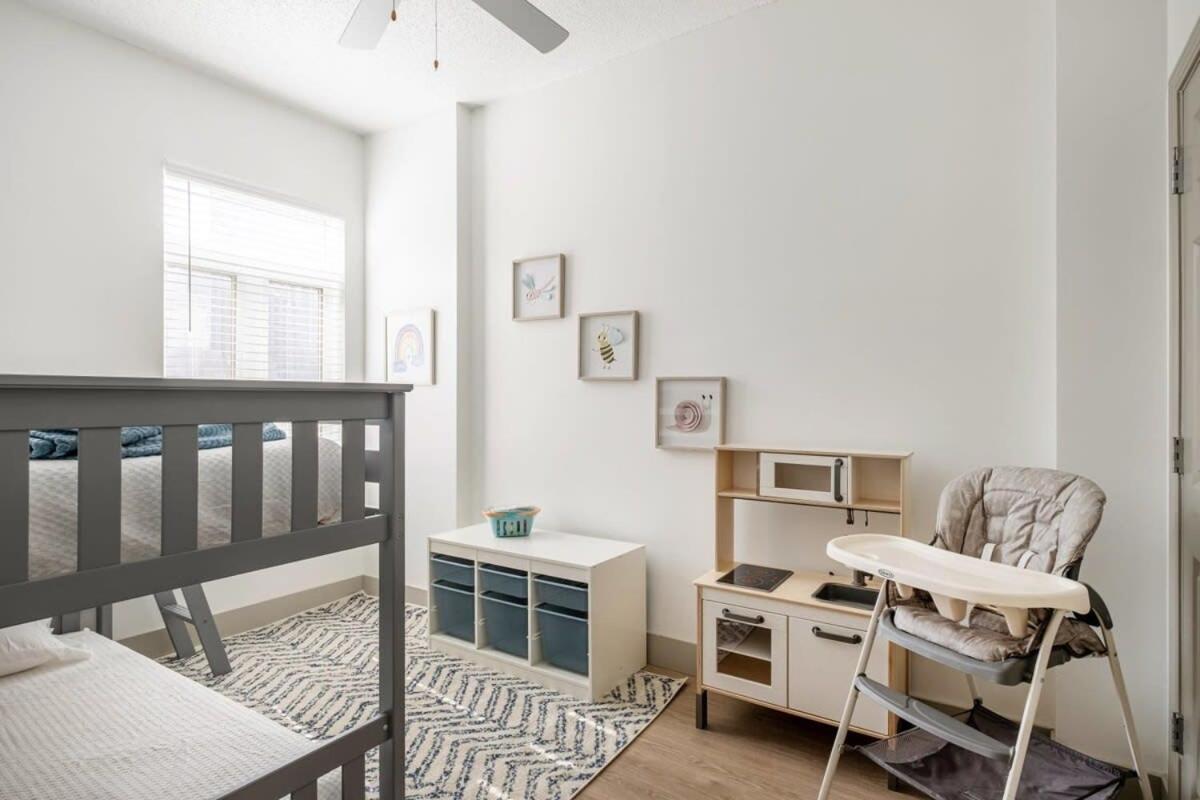 4B 3Ba Premium Family Apartment With Gym 샬럿 외부 사진